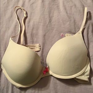 Nude bra size 36C